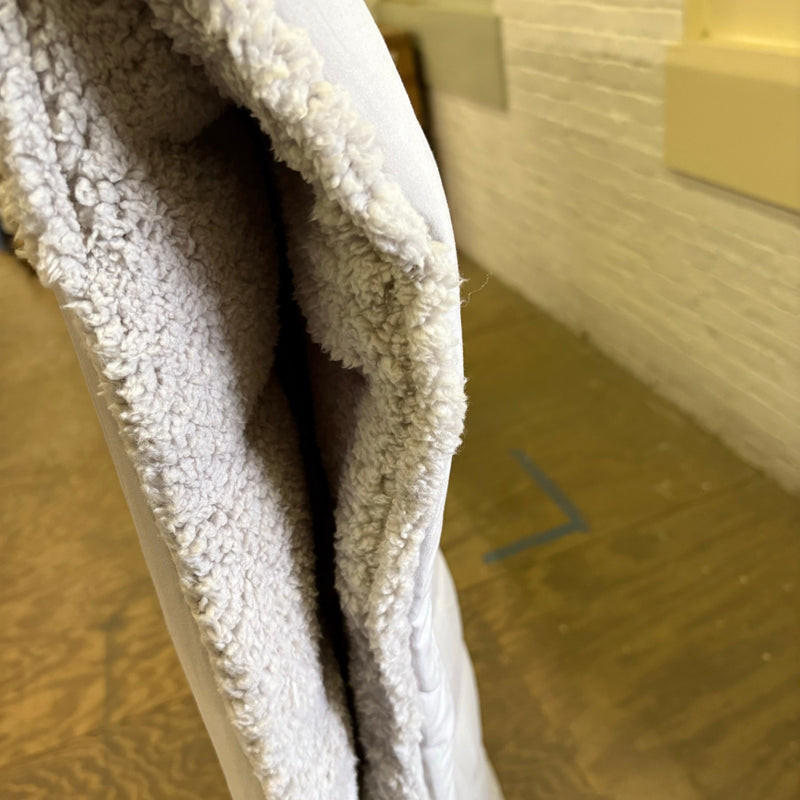 Koolaburra by UGG Queen Comforter Set, 2 Pillow Shams, Dual Sided, Beige