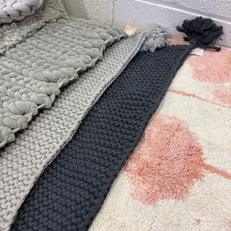 Mix-of-14 Rugs & Floor Mats, Rectangular, for Bedroom, Bathroom & Front Door