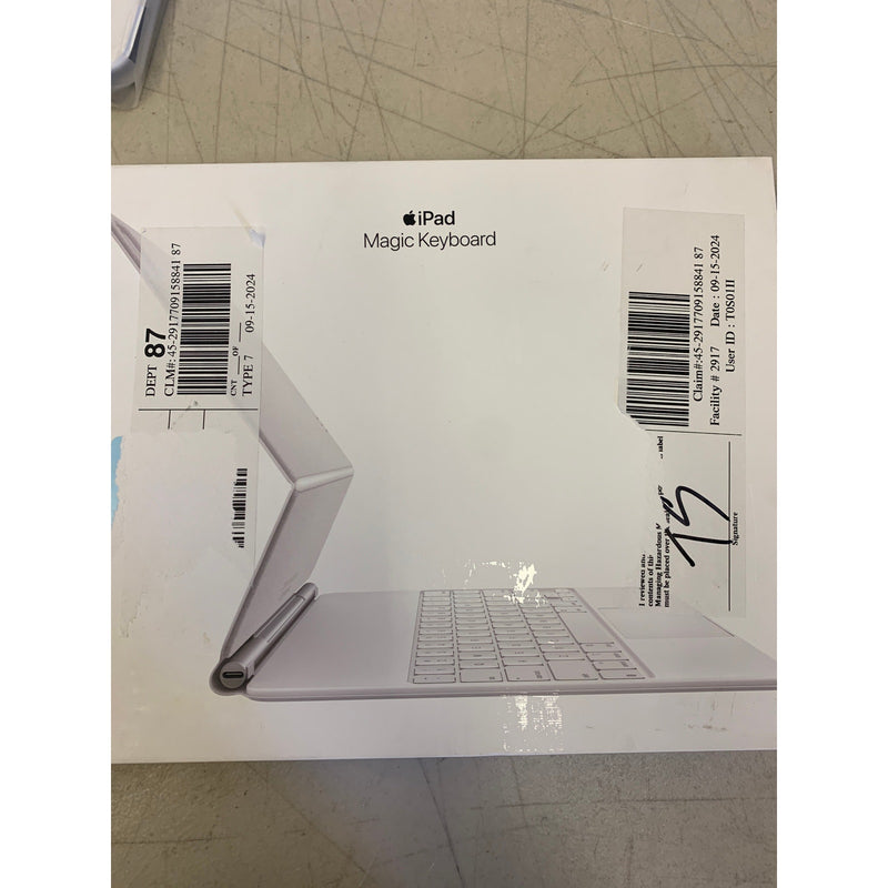 Apple - Magic Keyboard for iPad Air 13" (M2) - White MJQL3LL/A Built-in trackpad