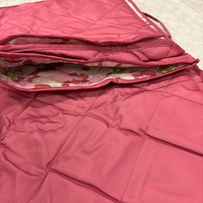 58"x70" Stadium Blanket Folds Easy to Carry Bag w Shoulder Strap, Pink Flowers