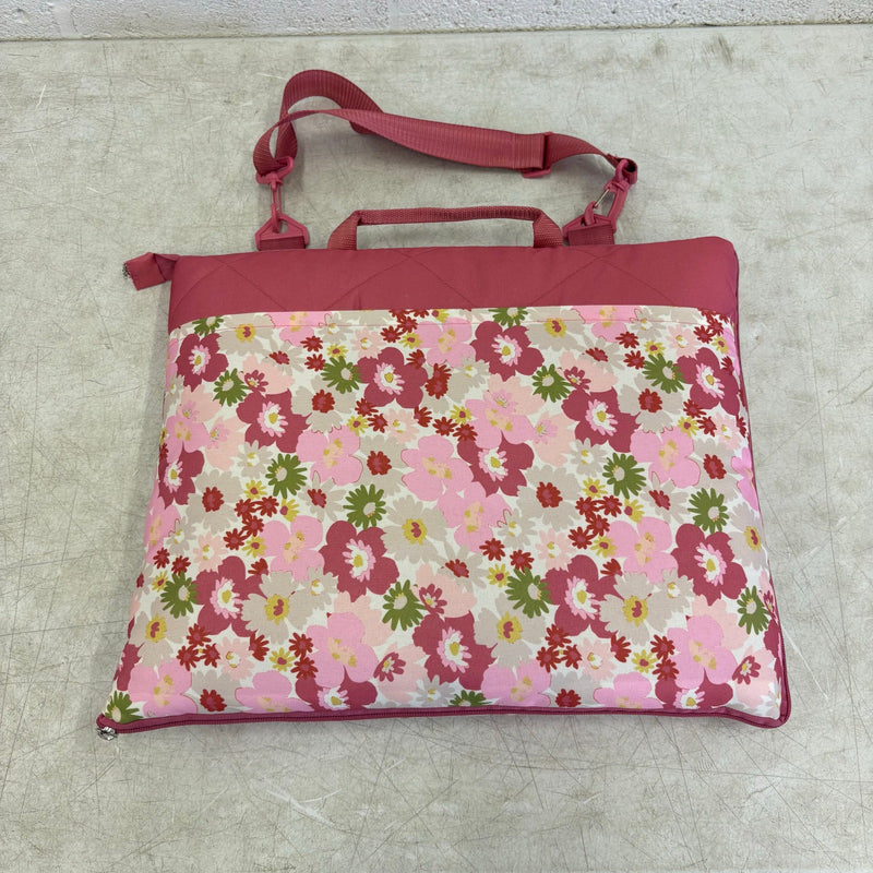 58"x70" Stadium Blanket Folds Easy to Carry Bag w Shoulder Strap, Pink Flowers