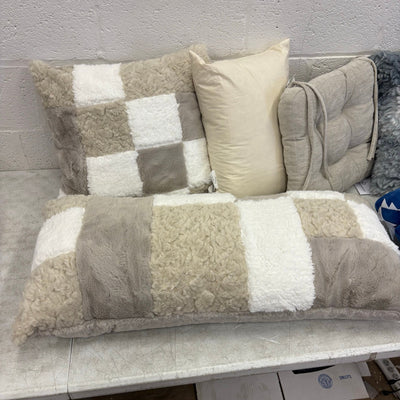 Assorted-8-Pillows, Square, Rectangular & Accent Throw Pillows w Cushion