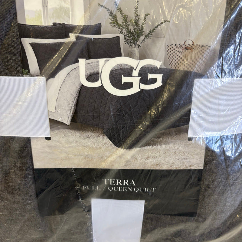 UGG Terra Quilt Full/Queen, Bedroom Bedding Soft Reversible - Charcoal Grey