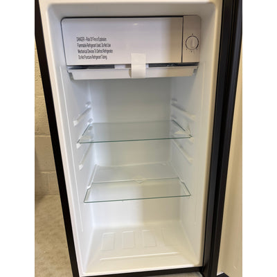 Whirlpool 3.3cu ft Mini Refrigerator Reversible Door Adjustable Thermostat Black