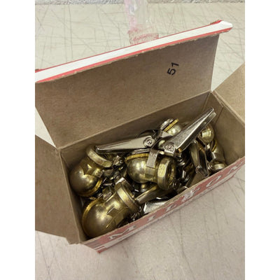 (Box of 10) Milton 1/4" FNPT Tire Machine Grip Chuck, Free Flowing