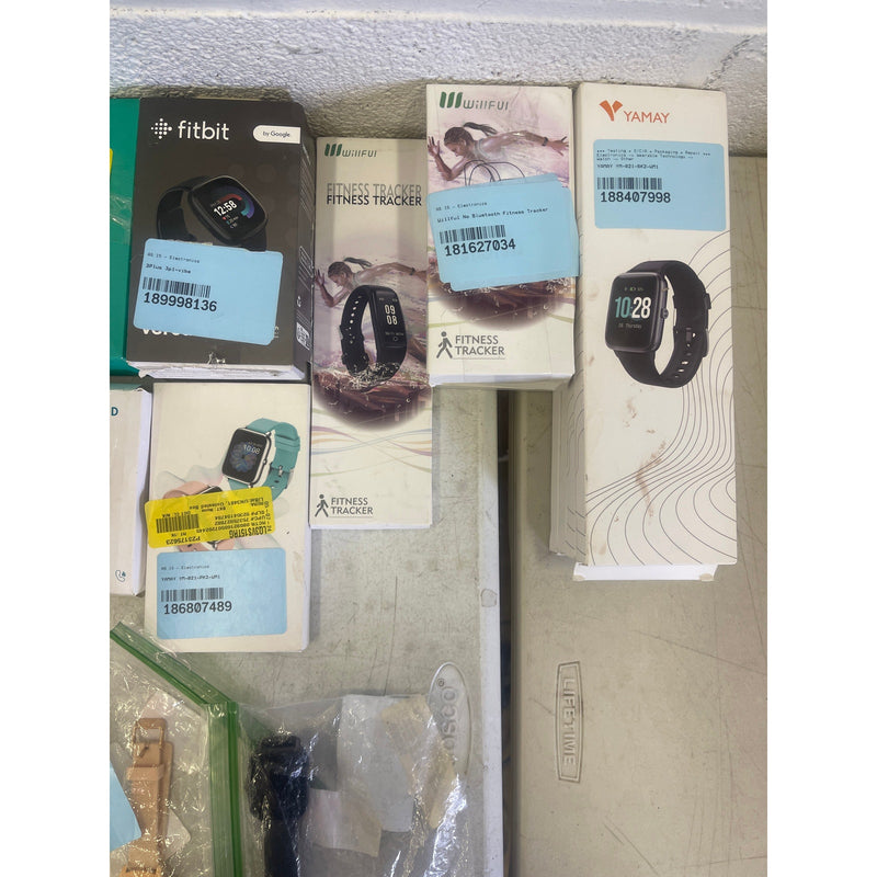 Lot of 32 Smart Watches, Mixed Condition, Amazfit, 3Plus, Xplora, Willful, Yamay