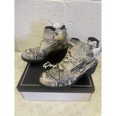 NEW Qupid Snake Leather Boots Tressa-22x Stone/Black Women's Size 6
