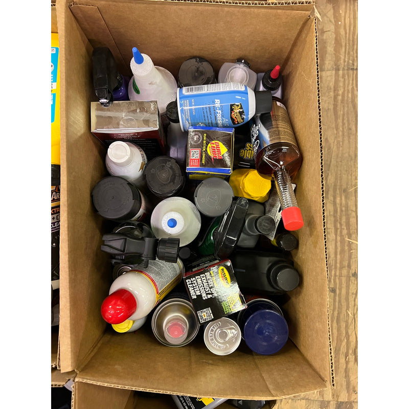 Auto Pallet over 300 Pieces of Auto Fluids, Maintenance, Interior & Exterior Cleaning