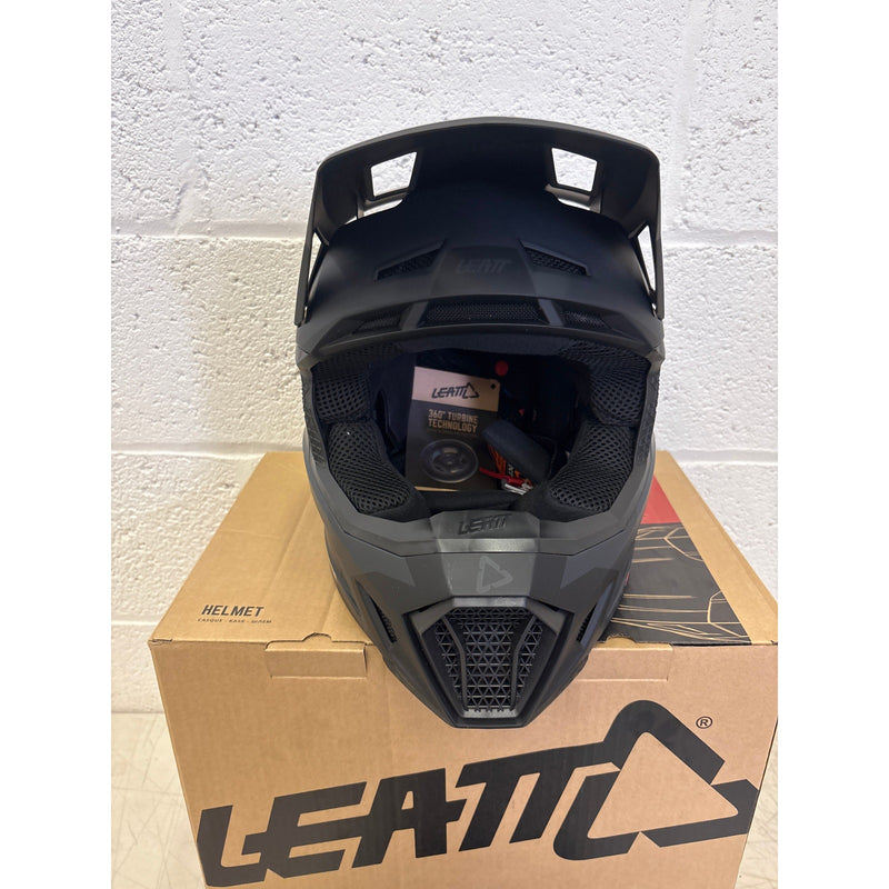 Leatt Moto 7.5 V23 Helmet Kit, Stealth, Off-Road Protection, Adult XS 53-54 cm
