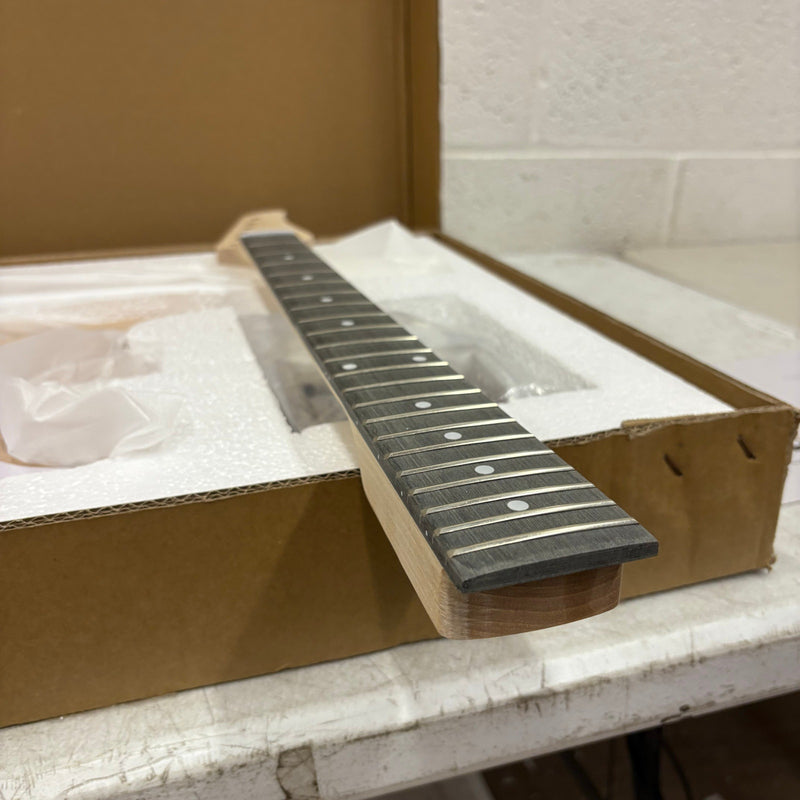 DIY Electric Guitar Kit Mahogany Body 6 Strings Maple Neck Shoulder Strap SSS