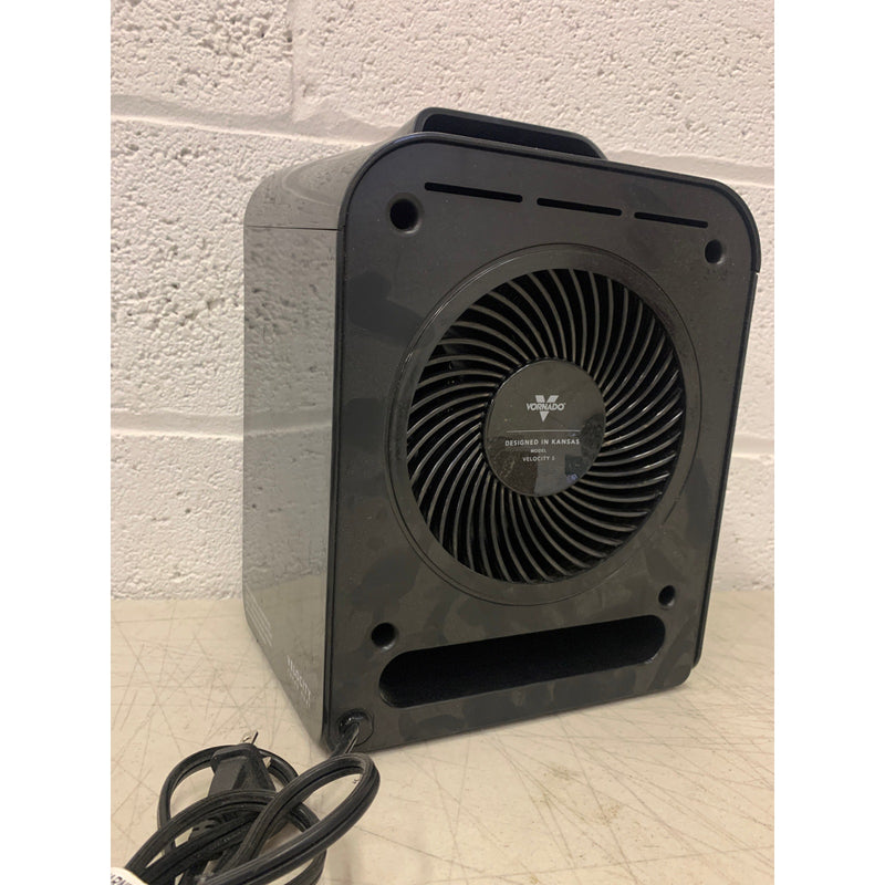 Vornado Forced Air Whole Room 1500-W 5118-BTU Electric Space Fan Electric Heater Furnace, Black
