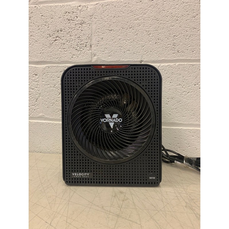 Vornado Forced Air Whole Room 1500-W 5118-BTU Electric Space Fan Electric Heater Furnace, Black