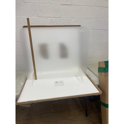 Paquete de 4 protectores de plexiglás de 99 x 78 x 3 mm de grosor con base de 30 cm