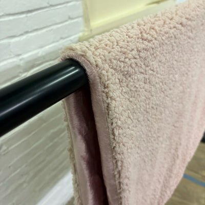 Koolaburra by Ugg Dog Blanket 40" x 50" Dual Sided Soft & Fuzzy - Pink