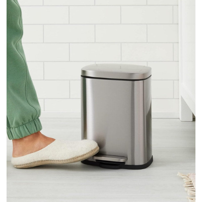 Amazon Basics Mini Rectangular Trash Can Soft-Close Foot Pedal, Smudge Resistant