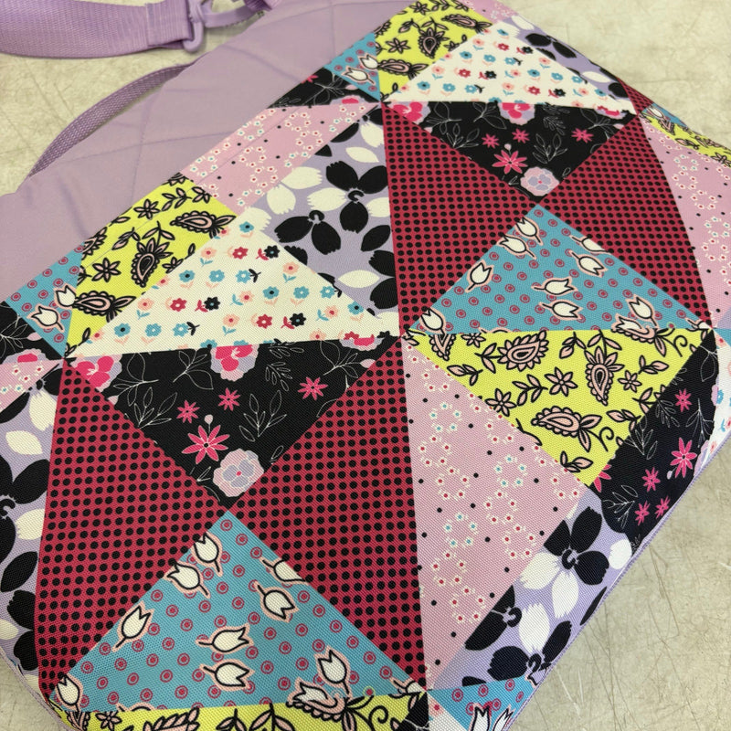 58"x70" Stadium Blanket, Folds Into Easy to Carry Bag w Shoulder Strap, Abstract