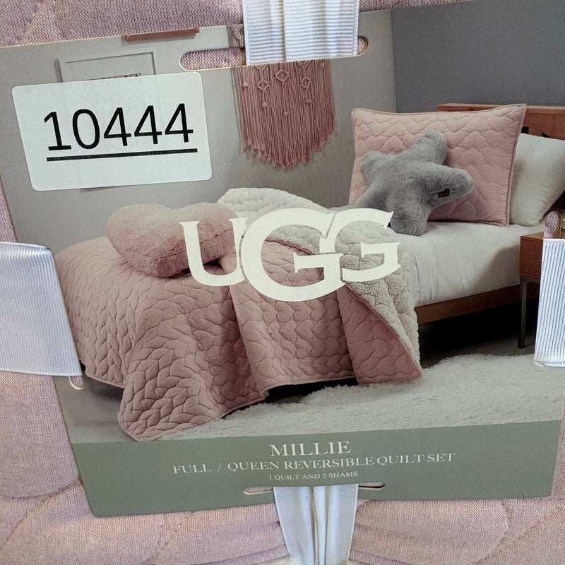 UGG Millie 3pc Quilt Set 1 Quilt & 2 Shams, Full/Queen, Reversible Pink / White