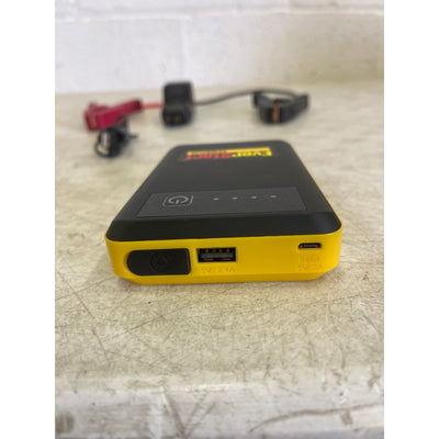 EverStart 600A, 12V Automotive Lithium Ion Jump Starter & Portable Power Pack