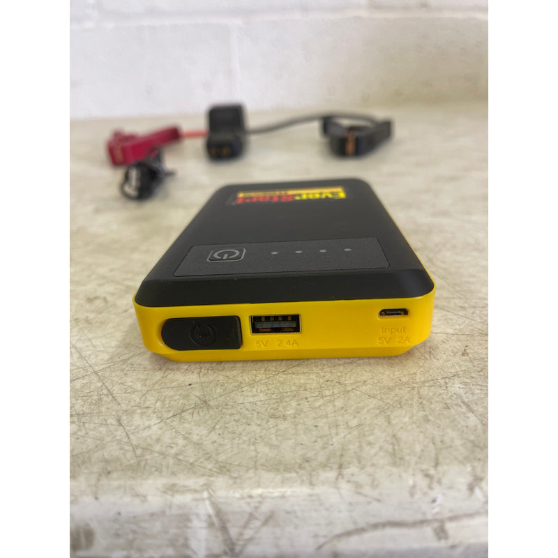 EverStart 600A, 12V Automotive Lithium Ion Jump Starter & Portable Power Pack