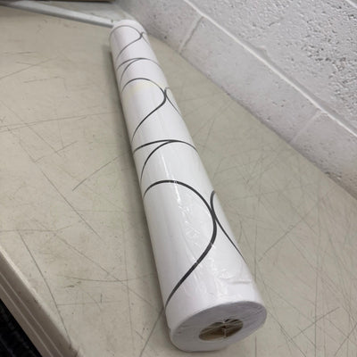 Black & White Curved Geometric Peel and Stick Wallpaper (24"x472"), Removable