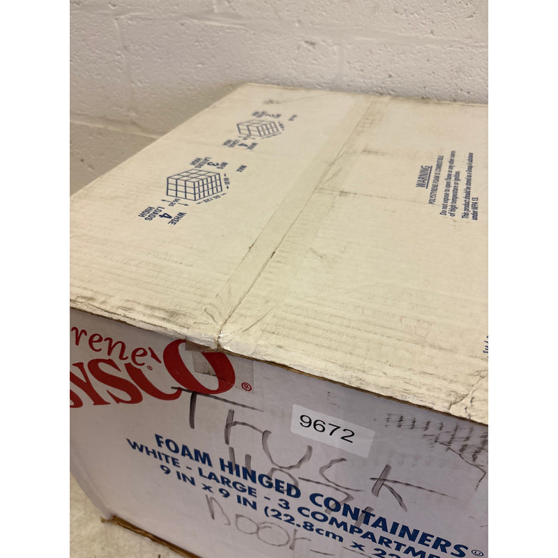 Sysco Foam Hinged Lid Containers White 9" x 9 "x 3", 3-Compartment 200 Pack