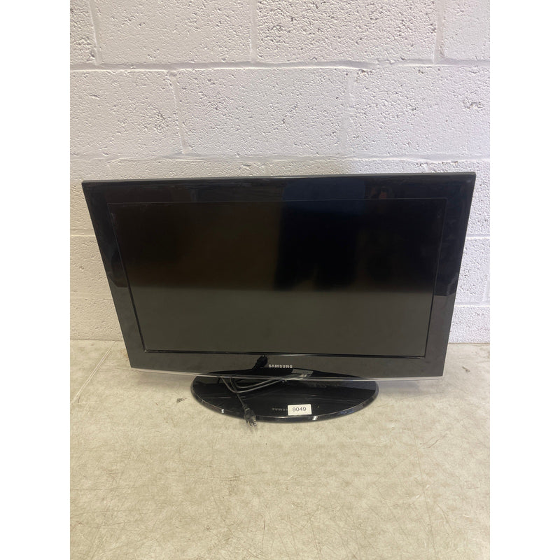 Samsung - 32" Class TV, 720p Television, 60Hz, LCD HDTV LN32B360C5D with Stand