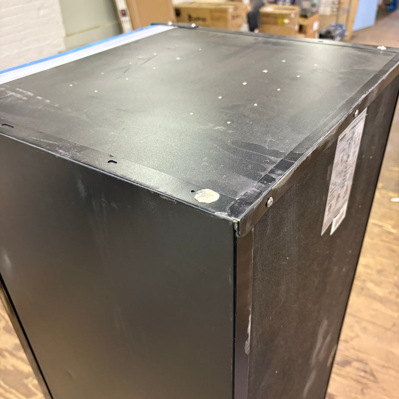 ROVSUN 21" 8.1 Cu.Ft. Black Beverage Refrigerator 3-Shelves 240W 115V  - DENTED