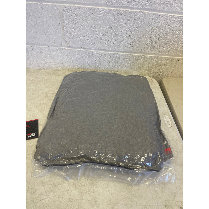 Premium All Weather Portable Outdoor Dog Bed Scratch Resistant, Folding 32"x24"