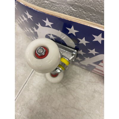 Capark Skateboard 31 Inch Pro Complete Set 7 Layer Canadian Maple Concave - Flag