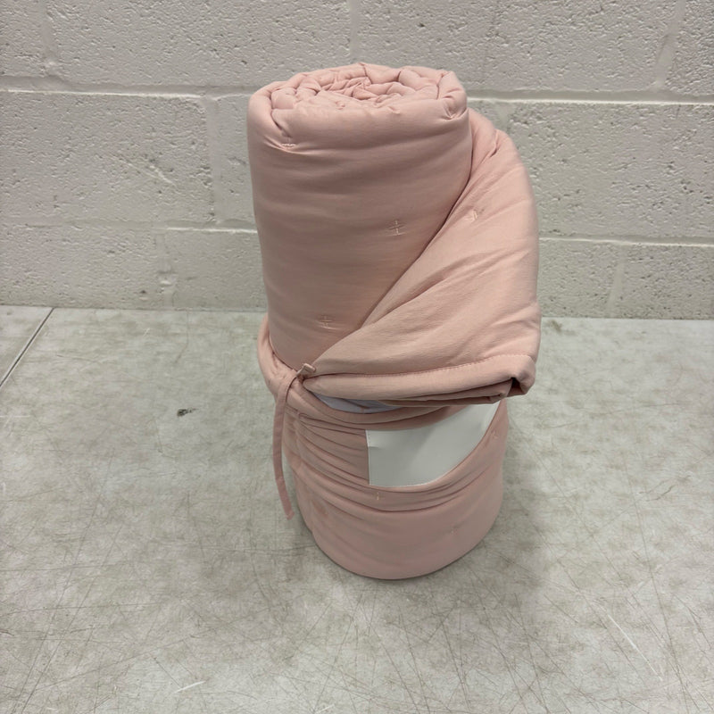 Mainstays Queen Comforter 2 Pillow Shams Plain Design Tiny X&