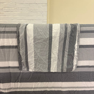 Thomasville Queen Comforter Set w 1 Pillow Sham, Dual Sided Gray/White Stripes