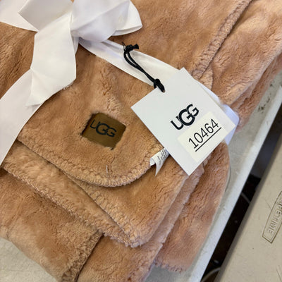 UGG Throw Blanket 50 x 70 Inches Whitecap Plush Flannel Oversized  - Rose Pink