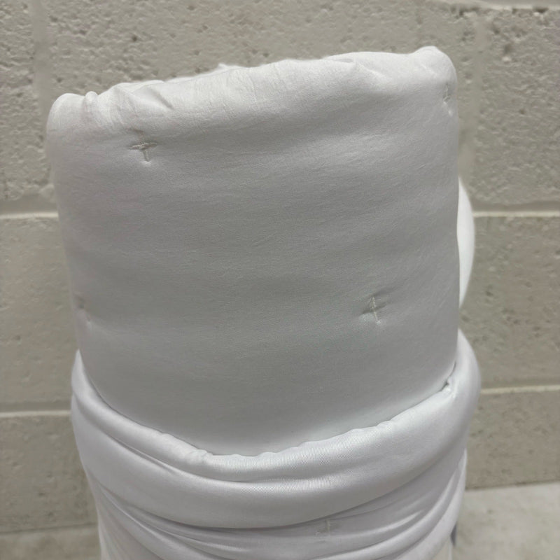 Mainstays Queen Comforter w 2 Pillow Shams Plain Design Tiny X&