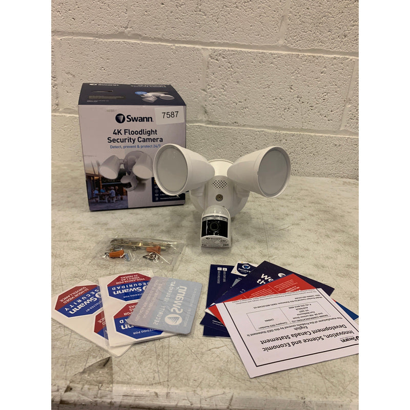 Swann Wi-Fi 4K UHD Security Cameras, Motion Activated Floodlight, Night Vision