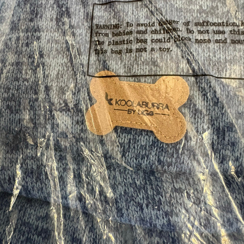 Koolaburra by UGG Pet Flannery Half Zip Dog Vest - 20-21" Collar, Blue - XL