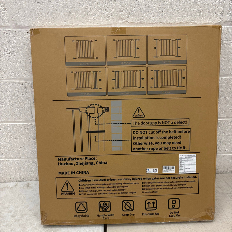 Cumbor 29.7-46" Wide Baby Gate Self Closing Dog Gate Pressure Mounted - Black