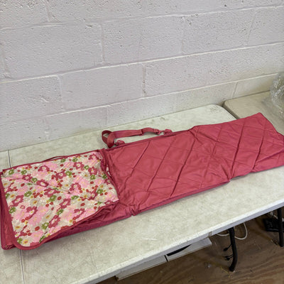 58"x70" Stadium Blanket Folds Easy to Carry Bag w Shoulder Strap, Pink Flowers