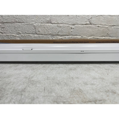 4Ft Lithonia Lighting Strip Light L48 5500LM MVOLT GZ10 40K LED, SEE DETAILS