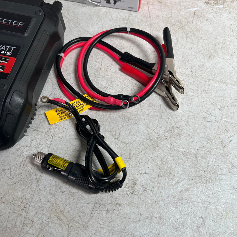 VECTOR 500W Power Inverter, Dual Power Inverter, Two USB Charging Ports