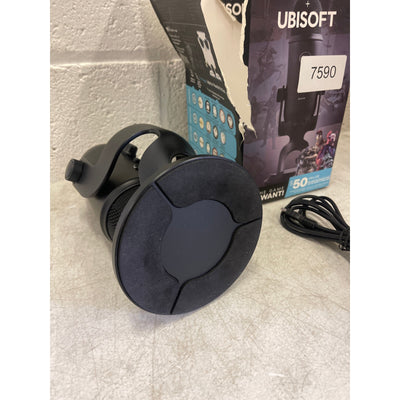 Blue Yeti Blackout USB Gaming Microphone 4 Polar Pattern, Gain Control, Black