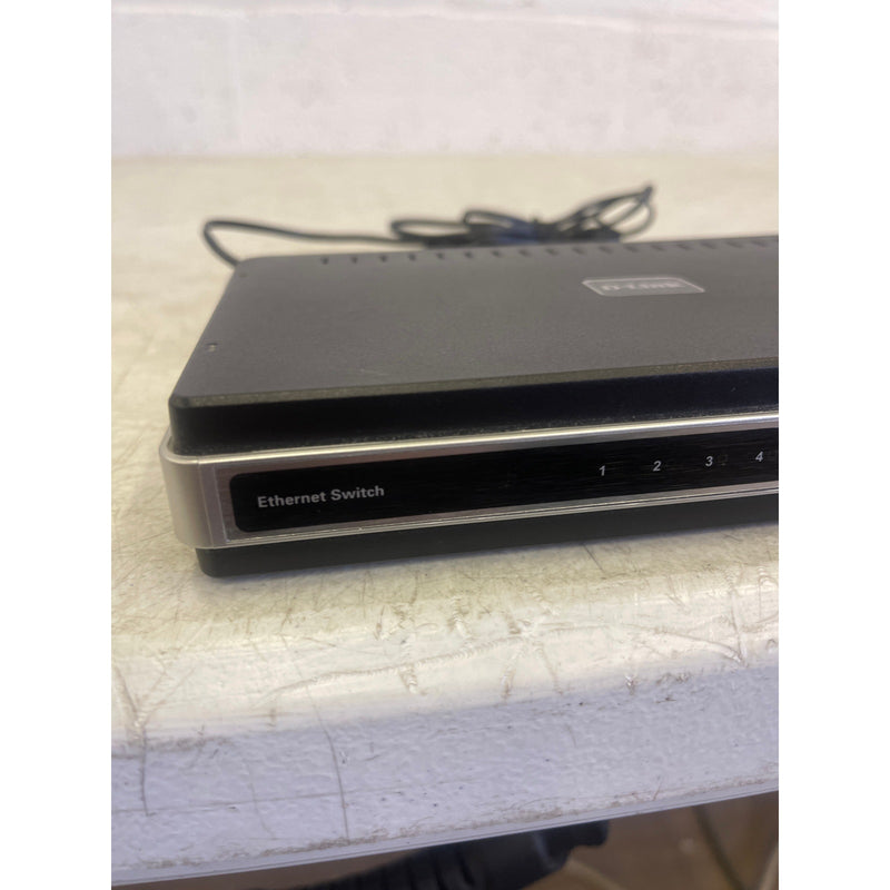 D-Link Ethernet Switch, 8 Ports, 120V, 60Hz, DES-1108