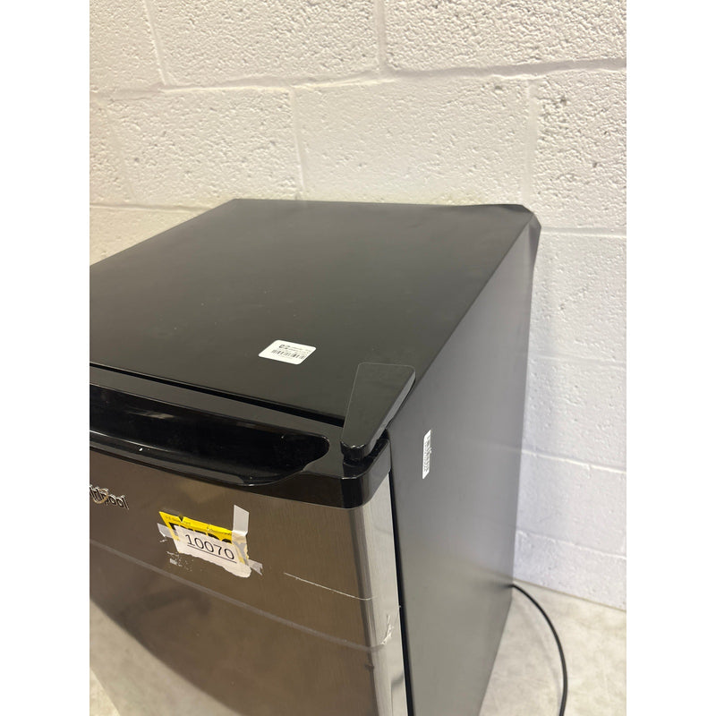 SEE DETAIL Whirlpool 4.3cu ft Mini Refrigerator Stainless Steel Freezer, Shelfs