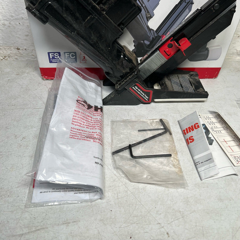 Husky Pneumatic 3-in-1 15.5-Gauge & 16-Gauge 2" Flooring Nailer & Stapler, READ
