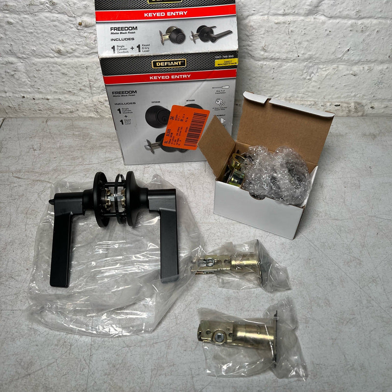 Defiant Freedom Door Lever & Single Cylinder Keyed Entry Dead Bolt, Matte Black