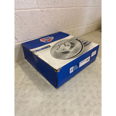 Carquest Wearever Brake Rotor Meets or Exceeds OE Specs, Car Parts - YH517073