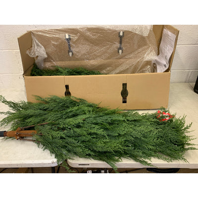 My Texas House 7.5ft Pre-Lit Cypress Artificial Christmas Tree 500 Twinkle LED Lights