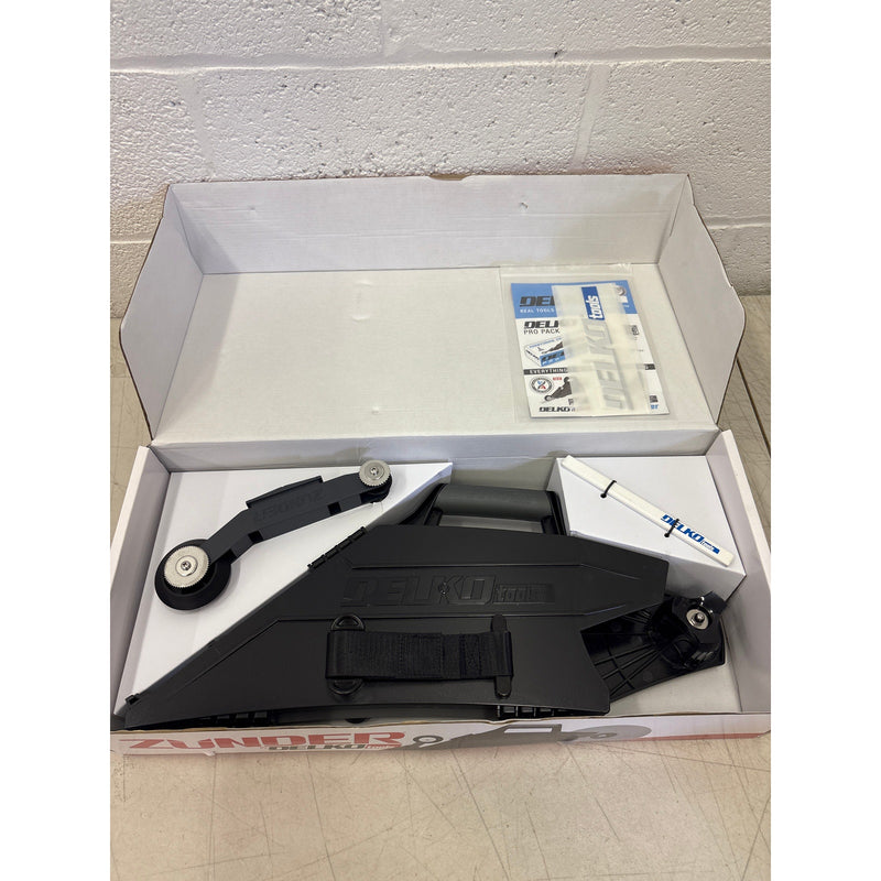 ZÜNDER by Delko Tools Drywall Taping Tool Banjo Double Ended Applicator