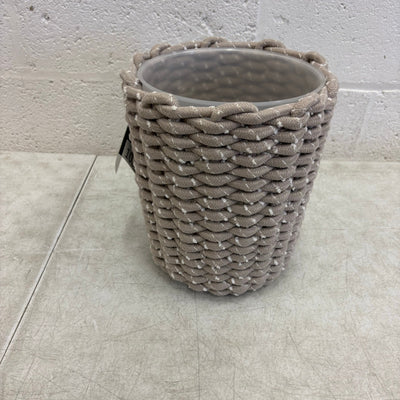 Ugg Melange Waste Bin with Plastic Insert & Woven Rope Design, 9"x10.5" - Tan