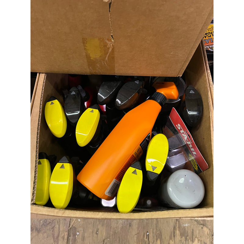 Auto Pallet over 300 Pieces of Auto Fluids, Maintenance, Interior & Exterior Cleaning
