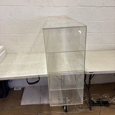 Clear Display Case w Mirror in Back 48 x 24 x 10.5 Inches, 4 Rows w Sliding Door